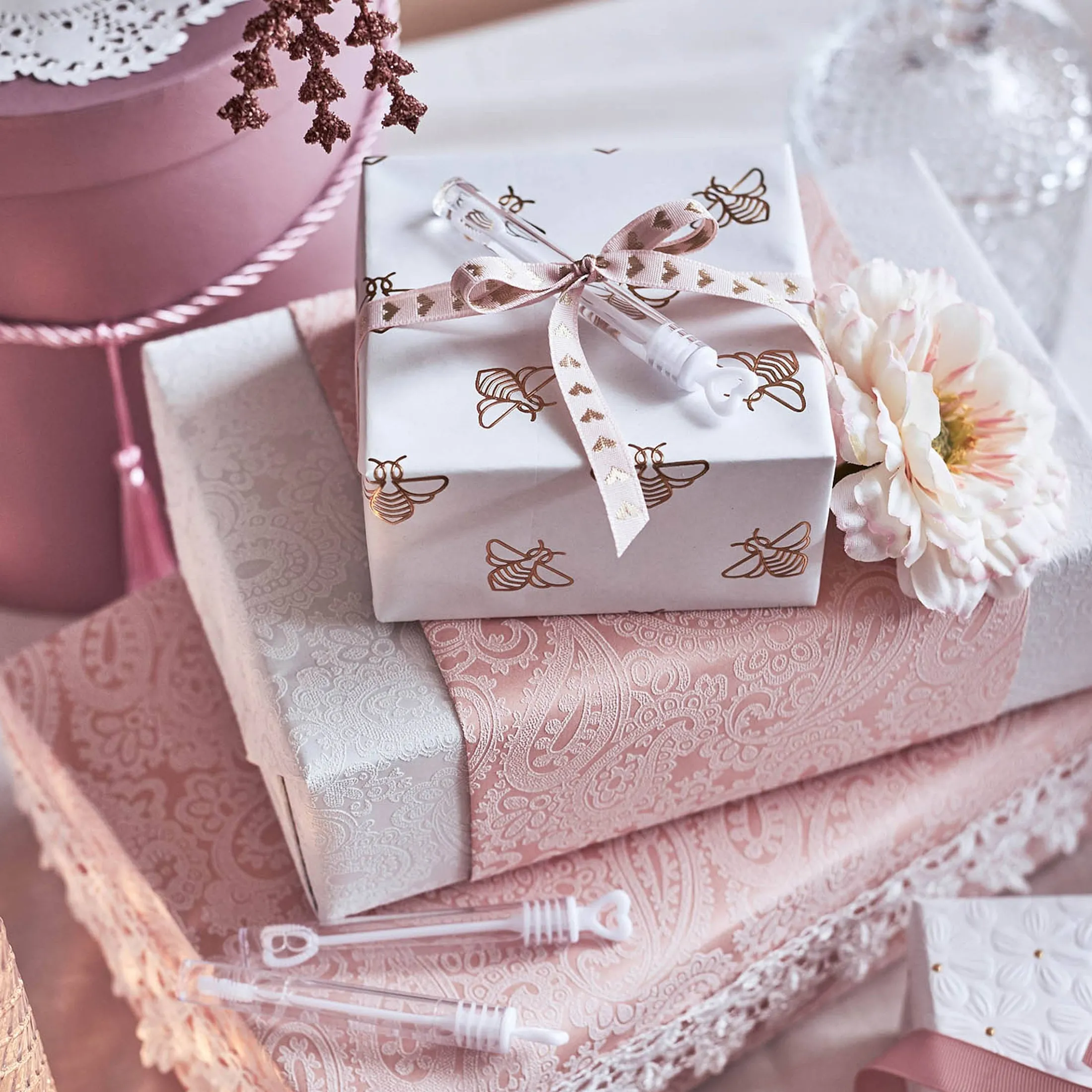 Best Sale Depot Geschenkpapier Paisley
